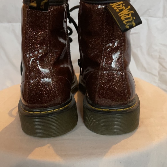 🤎Girl’s Dr. Martens - Picture 7 of 9